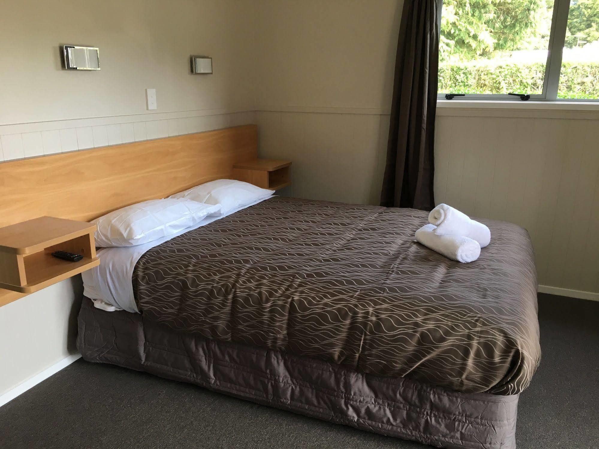 Stratford Motel & Holiday Park Exterior foto
